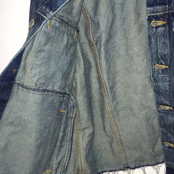 Lucky Brand distressed jean jacket - Picture 5 of 15